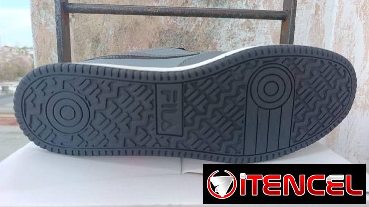 Tenis Fila originales #47