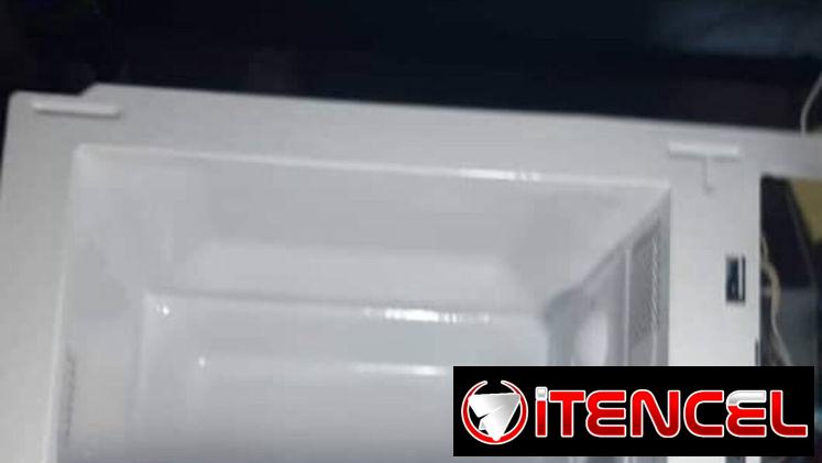 Se reparan, Chapistean y Pintan Microondas
