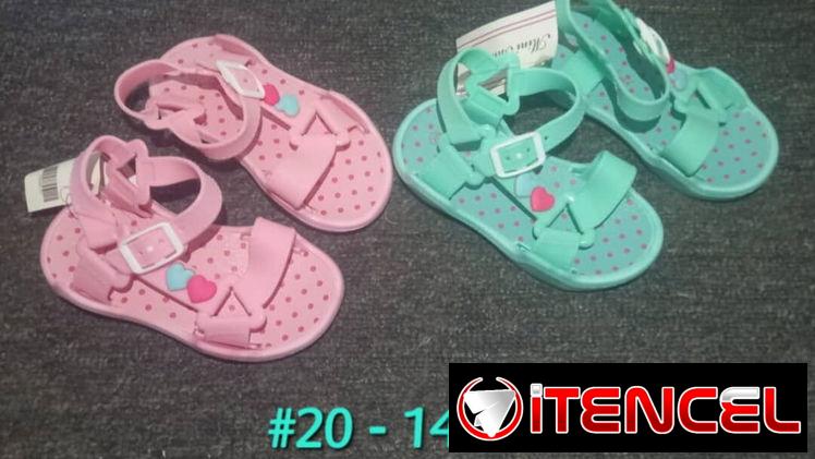Crocs y sandalias de goma para niñ@s