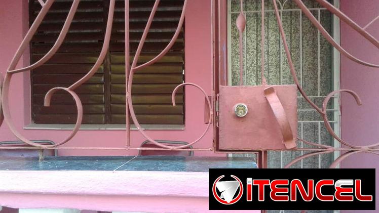 Se vende o se permuta apartamento ubicado en el reparto De’Beche.