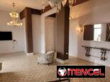 🏠 Apartamento en Vedado – Edificio