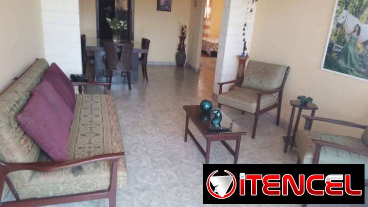 ‼️VENTA APARTAMENTO EXTERIOR 2DO PISO 2/4  BALCÓN A LA CALLE 44 Y 23‼️