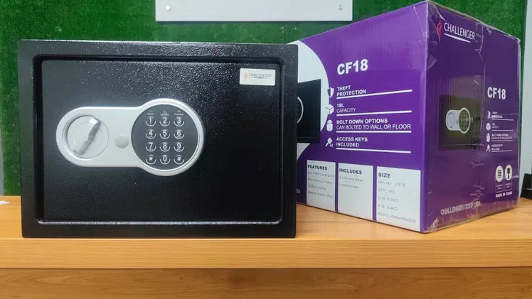 🔐 🛡️ Caja fuerte Challenger 18 litros