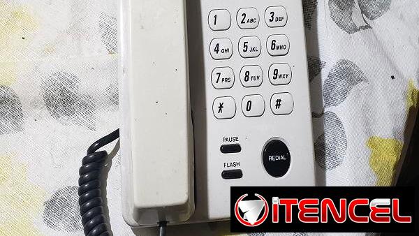 Teléfonos fijos desde 2000 hasta 3000 de uso pero al 100 se prueban en su presencia