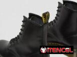 Botas de piel lisa.