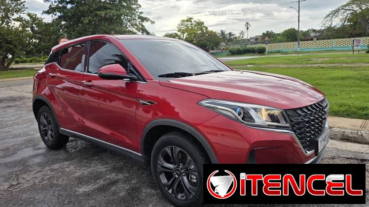 Vendo o negocio Dong Feng 2025 cero km full limited en piel con techo de crsital motor con turbo
