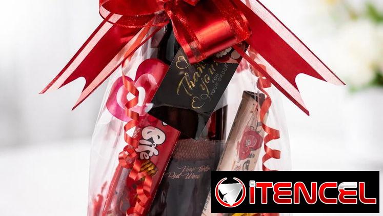 🍷💝 Arreglos con vino y dulces – Elegancia en cada detalle