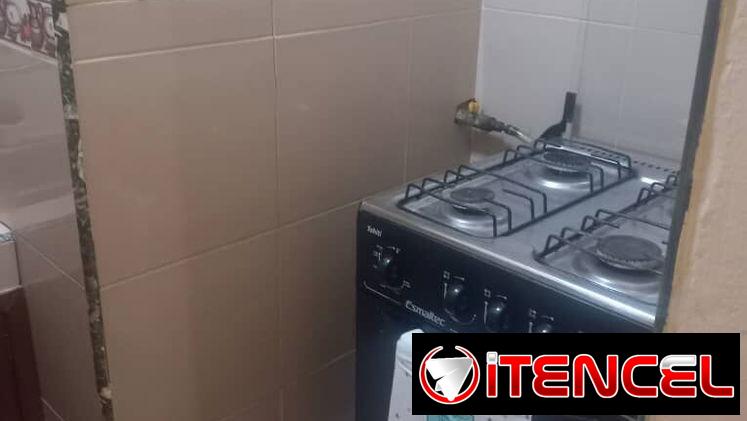 🏢  Renta Lineal y por Noches de Apartamento ventilado y confortable en el Vedado REF 1424