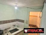 🏠 Casa en venta en Centro Habana por 4000 usd. Está ubicada cerca de Paseo del Prado