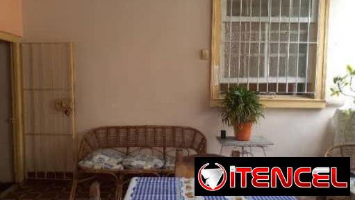 Ofertaaa espectacular casa independiente en Santos Suárez con 6 cuartos,patio y garaje!!!! Oportunidad de inversión!!!
