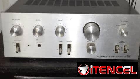 Amplificador con sus Bocinas 53732309 paco