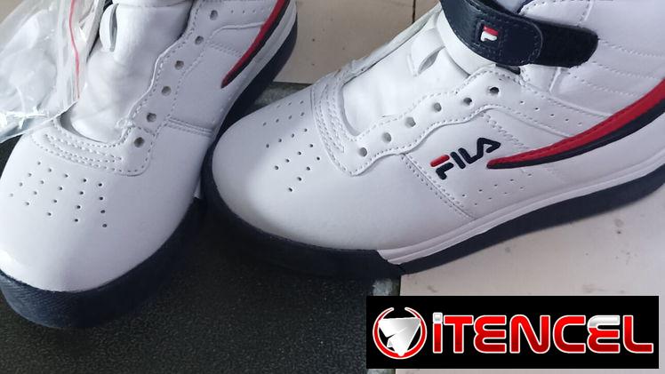 Tenis Fila de niño originales