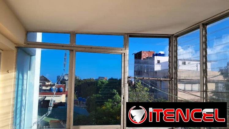 Propiedad Horizontal En El Vedado 5 Habitaciones, 3 Baños.