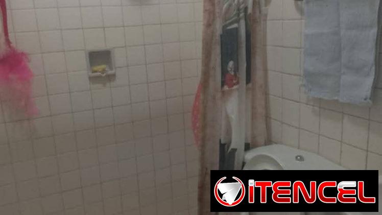 Apartamento en Alamar, en primer piso (segundo nivel).