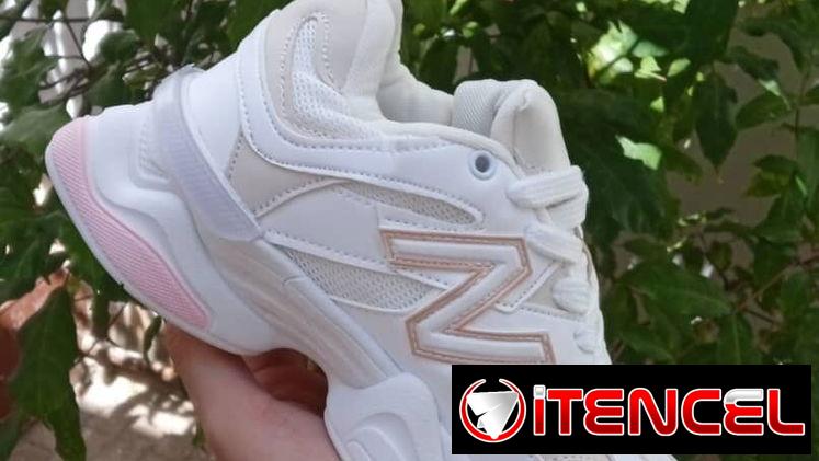 Tenis New Balance 9060