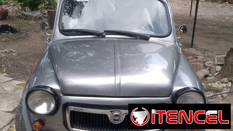 Se vende Seat 600 con motor Fiat lancia 1.6 estándar a 86mm