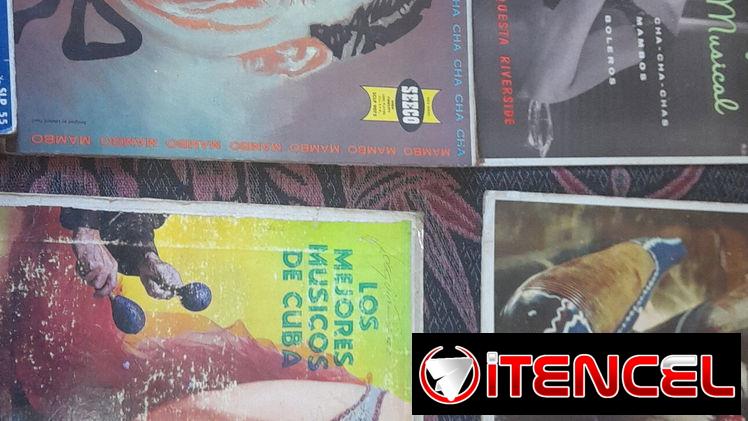 Venta de libros antiguos y discos de vinilo
