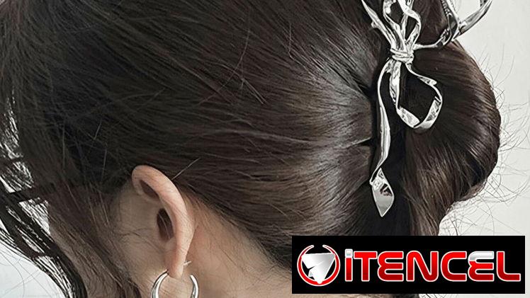 Pellizco de Metal color plateado con perla blanca 12. 5 cm Grande