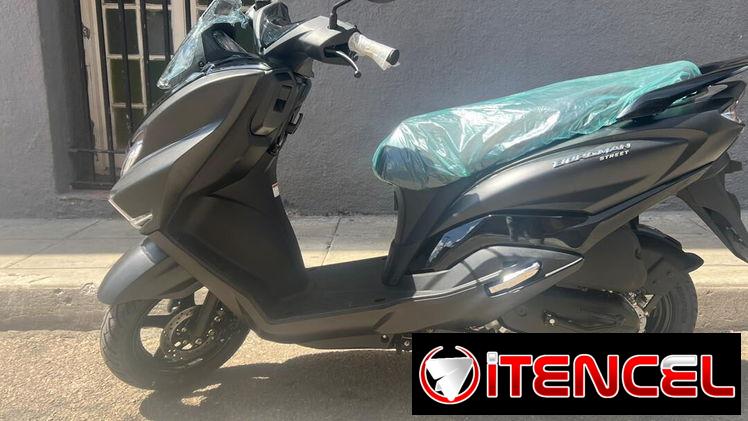 Moto Suzuki burgman 125