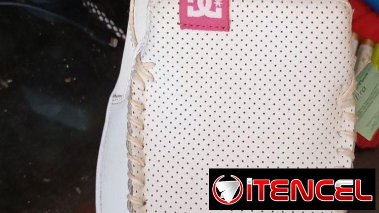 DCshoe marca lider en skateboard #43