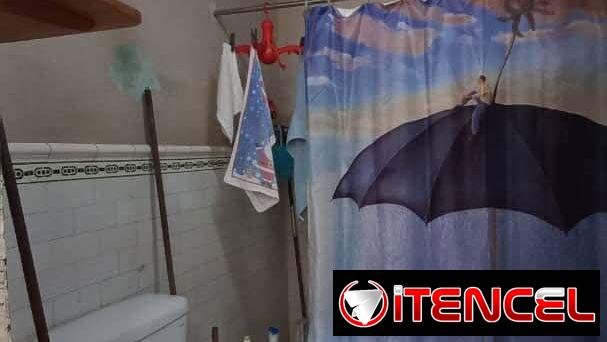Casa en Santa Amalia ubicada cerca de la Calzada de 10 de Octubre !!!