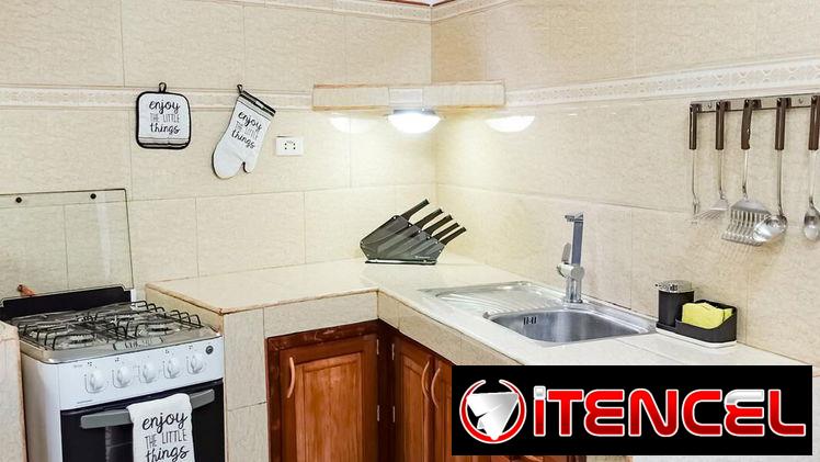 🏡 Apartamento independiente en renta – Centro Habana, La Habana