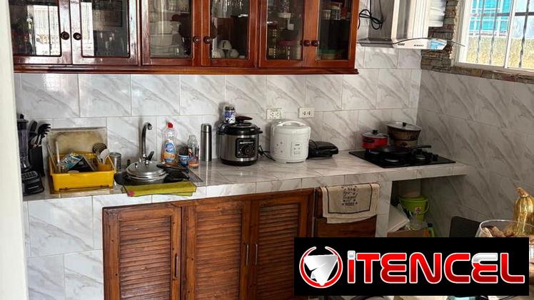 Apartamento 2 cuarto Miramar bajos con portal  Playa 30mil 53582376