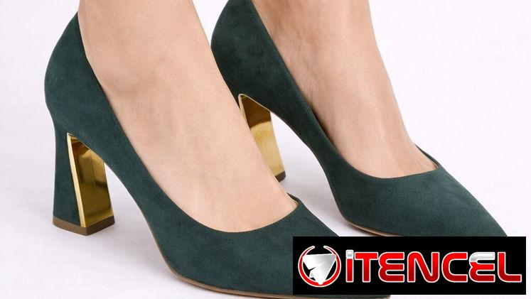 Zapatos puntifinos de tacón grueso