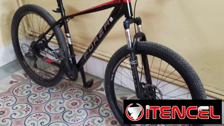 Bicicleta Medida 29 de 8 Velocidades de uso pero en buen funcionamiento en 220 USD