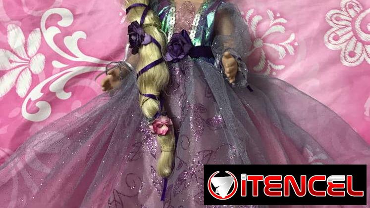 Muñeca Grande de Rapunzel