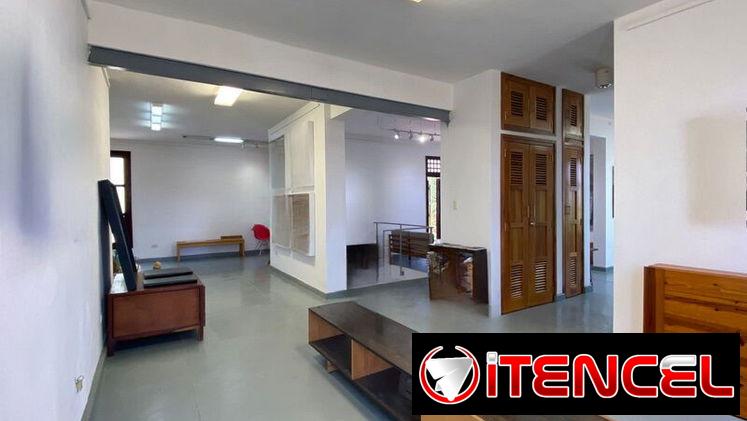 Venta o renta de casa en Playa, esq Ave 31 y34.