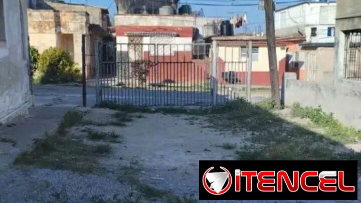 Venta de un terreno en playa.