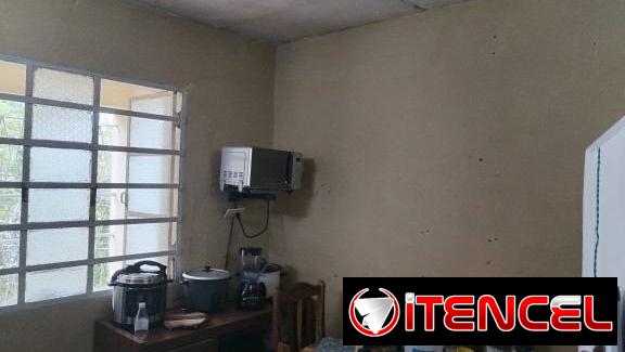 🏡Se vende Apto en Zona Residencial en 3er piso en víbora Park