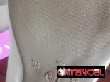 Zapatos blancos de mujer.Tacones