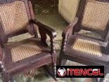 Vendo objetos antiguos y algunos muebles