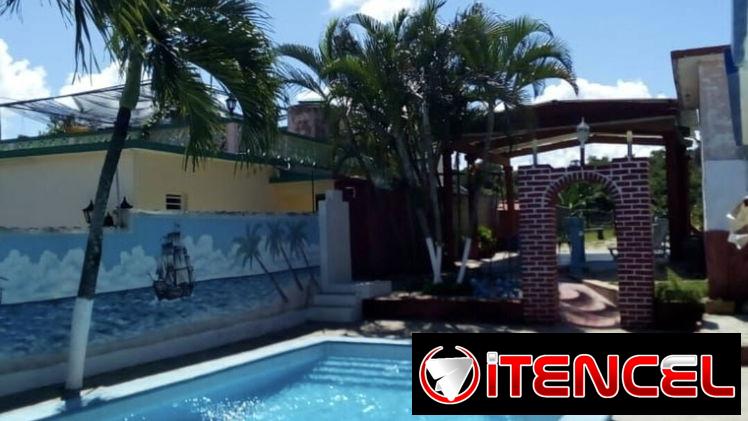 Renta de casa con piscina en Guanabo