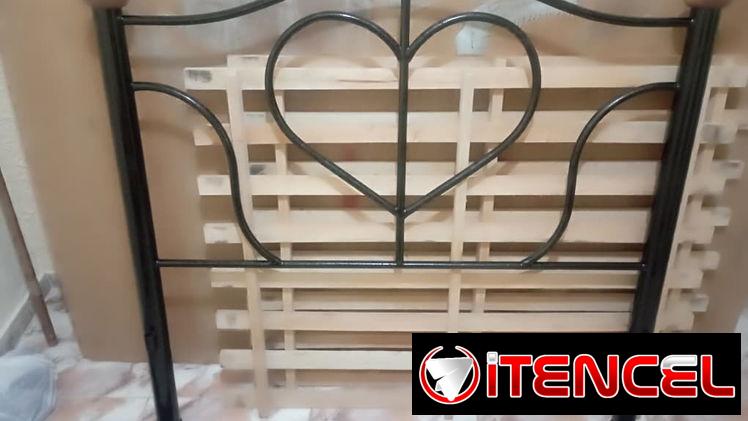 Se vende cama 3/4 en perfecto estado