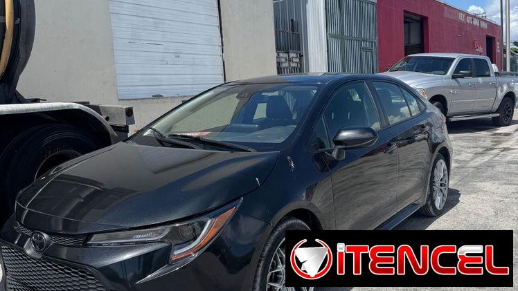 Vendo un negocio toyota Corolla, 2022 con 70,000 km
