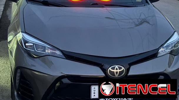 Vendo o negocio toyota corolla SE del 2019 título limpio