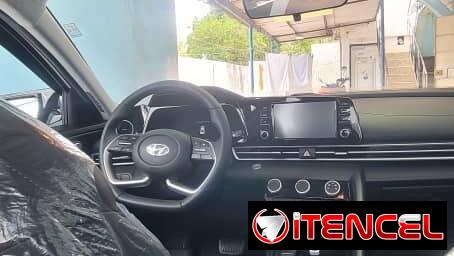Vendo o Negocio Hyundai Elantra, básico máximo 2025 cero millas con 1500 km