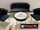 Juego de mesa y sillas
