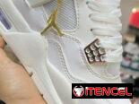 Jordan 4 Black Cat, Retro 4