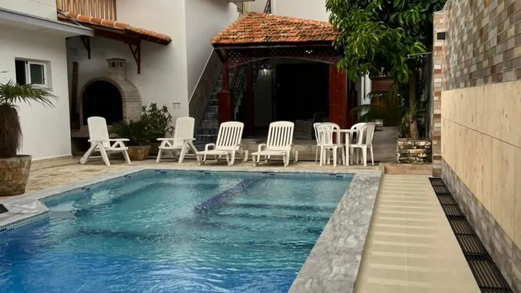 Espectacular casa de renta en el municipio Playa, con piscina , casa de lujo , SIDNEY RENT +53 52463651 🌊