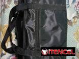 200 USD, Zelle o Cup al cambio. Piano plegable de 88 teclas, con sus accesorios (cargador y cable) tiene batería incluid