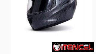 Casco para motorista y capas