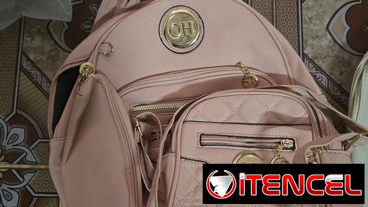 Mochilas con sus aditamentos
