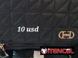 Cartera de mujer portacelular con asas ajustables