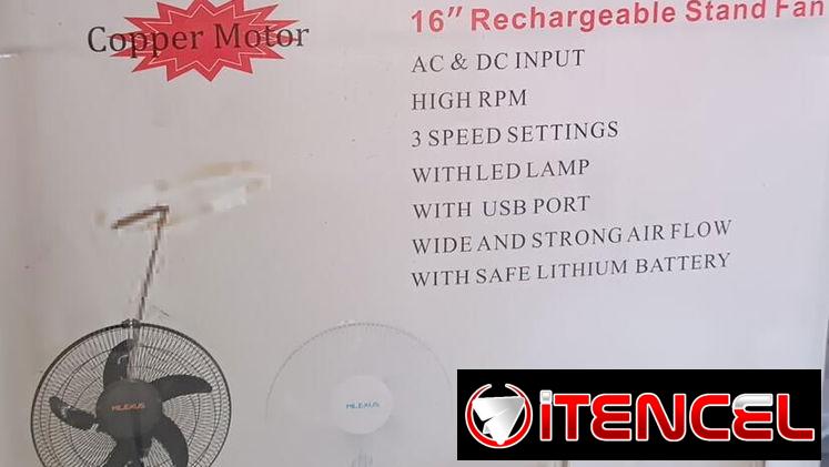Dos ventiladores 16″ de pie RECARGABLE