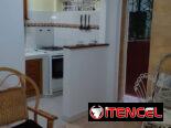 Permuta apartamento dos habitaciones planta baja del vedado para el vedado dando vuelto.