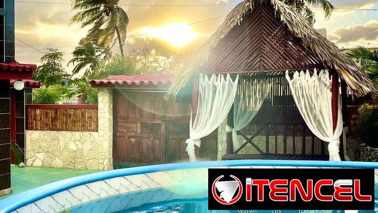 La Maison de Guanabo su mejor elección+53 52463651,  PISCINA CON RECIRCULACIÓN Y PLANTA ELÉCTRICA.
